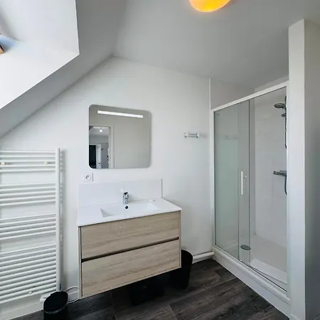 Apartment Cyanite - De Charme Centre De